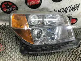 Фара правая  Honda Pilot