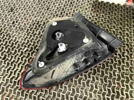 Фото запчасти Фонарь задний правый  Honda Civic