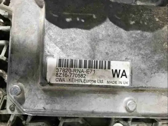 Фото запчасти Блок управления двигателем 37820-RNA-E71 Honda Civic