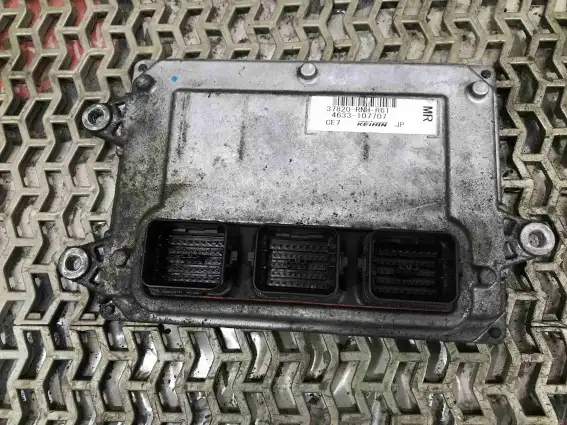 Фото запчасти Блок управления двигателем 37820-RNH-R61 Honda Civic