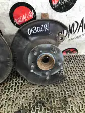 Кулак поворотный правый  Honda Civic