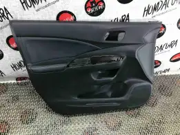 Обшивка двери передней левой (дверная карта)  Honda CR-V