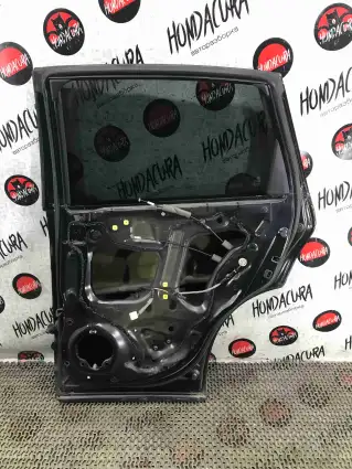 Фото запчасти Дверь задняя правая  Honda CR-V