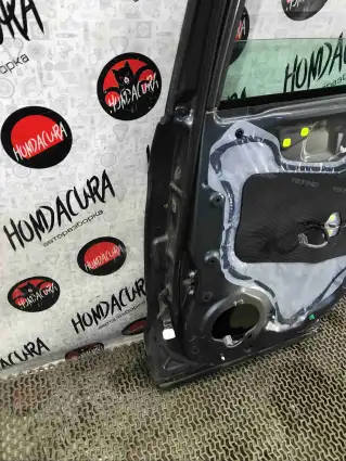 Фото запчасти Дверь задняя правая  Honda CR-V