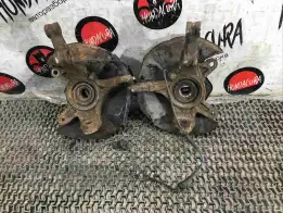 Кулак поворотный левый  Honda Civic