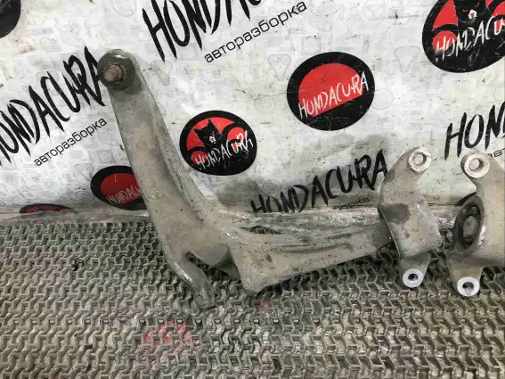 Фото запчасти Рычаг передний правый  Honda Civic