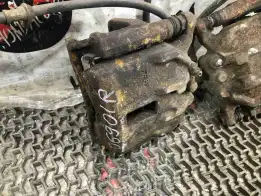 Суппорт передний правый  Honda Civic