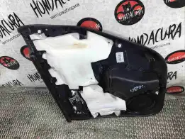 Обшивка двери задней левой (дверная карта)  Honda Civic