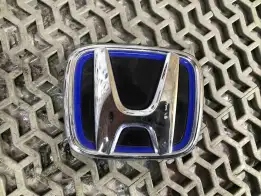 Эмблема  Honda Civic