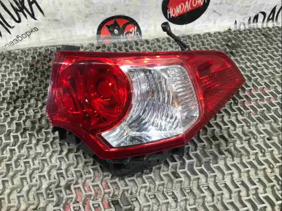 Фото запчасти Фонарь задний правый  Acura TSX