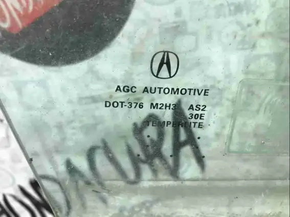 Фото запчасти Стекло двери передней правой  Acura RDX