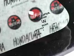 Стекло кузовное боковое левое  Acura RDX