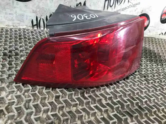 Фото запчасти Фонарь задний левый  Acura RDX