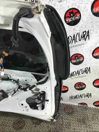 Фото запчасти Крышка багажника (дверь 3-5)  Acura MDX