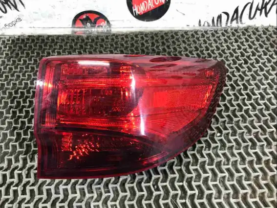 Фото запчасти Фонарь задний правый  Acura MDX