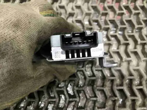 Фото запчасти Блок управления топливным насосом 37720-5G0-A01 Acura MDX