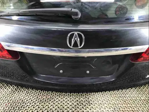Фото запчасти Крышка багажника (дверь 3-5)  Acura MDX