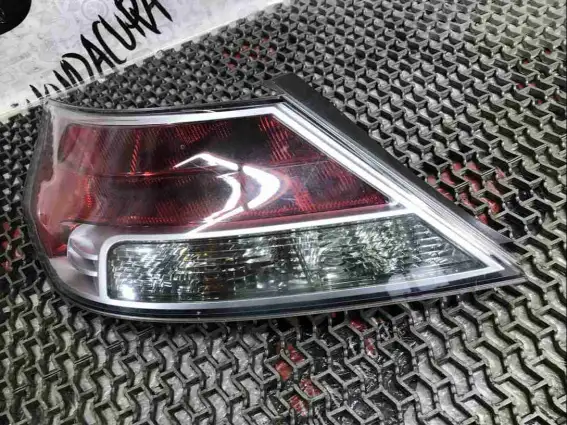 Фото запчасти Фонарь задний левый  Acura TL