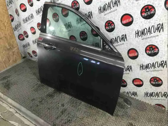 Фото запчасти Дверь передняя правая  Acura TL