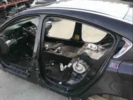 Стойка кузовная центральная левая  Acura TL