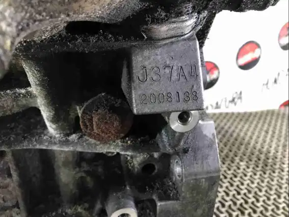 Фото запчасти Двигатель J37A4 Acura TL