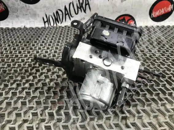 Фото запчасти Блок ABS  Honda HR-V