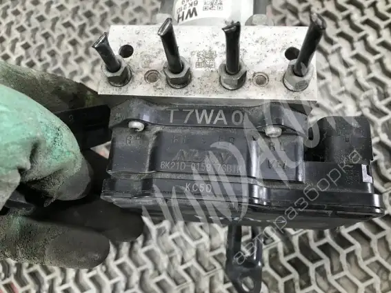 Фото запчасти Блок ABS  Honda HR-V