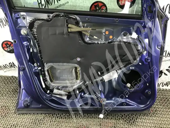 Фото запчасти Дверь передняя левая  Honda HR-V