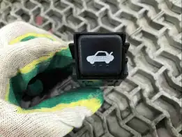 Кнопка открытия багажника  Mazda RX-8