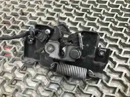 Замок капота  Mazda RX-8