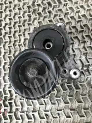 Фото запчасти Натяжитель  Honda Element