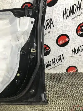 Фото запчасти Дверь передняя правая  Honda CR-V