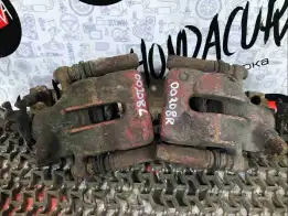 Суппорт задний правый  Honda Accord