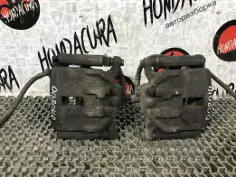 Суппорт передний правый  Honda Civic