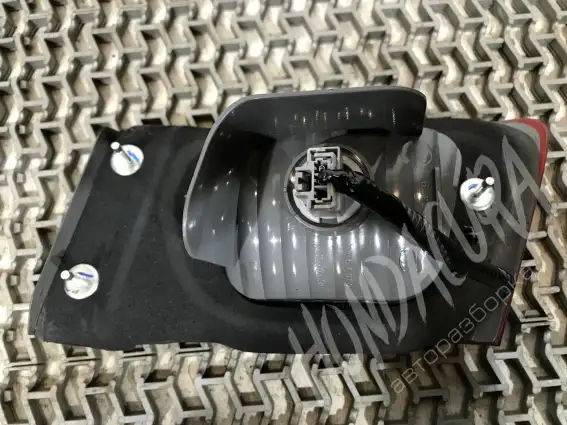 Фото запчасти Фонарь крышки багажника левый  Acura TSX