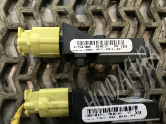 Фото запчасти Датчик удара 77950-SCA-E812-M1 Honda CR-V