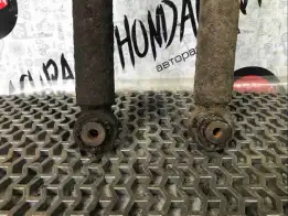 Амортизатор задний левый  Honda Accord
