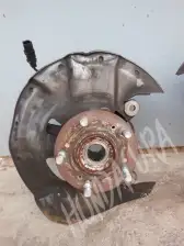 Кулак поворотный правый  Honda Civic