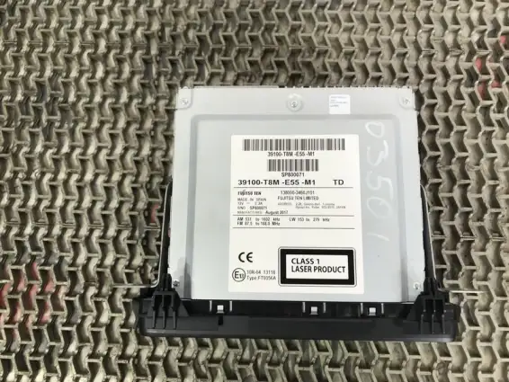 Фото запчасти Магнитола 39100-T8M-E55-M1 Honda HR-V