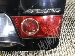 Фонарь крышки багажника правый  Honda Accord