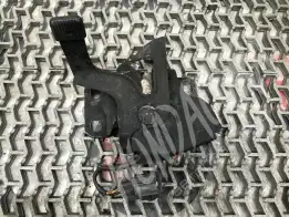 Замок капота  Honda Accord