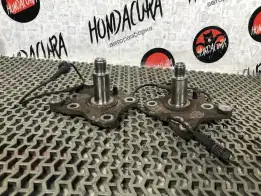 Цапфа задняя (ось ступицы)  Honda Civic