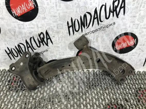 Фото запчасти Рычаг передний  Honda CR-V