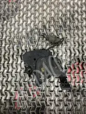 Замок капота  Honda Accord