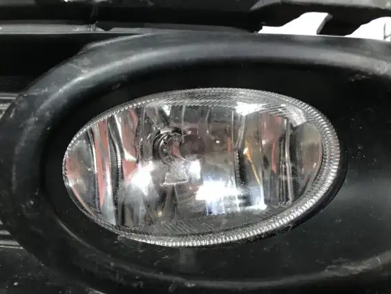 Фото запчасти Фара противотуманная правая  Honda HR-V