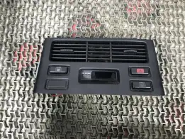 Кнопка аварийной сигнализации  Honda Shuttle
