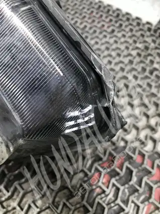 Фото запчасти Фара правая  Honda HR-V