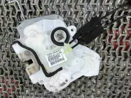 Замок двери задней левой  Honda CR-V