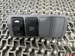Кнопка открывания люка  Acura TSX