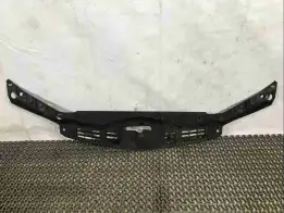 Накладка замка капота  Acura TSX